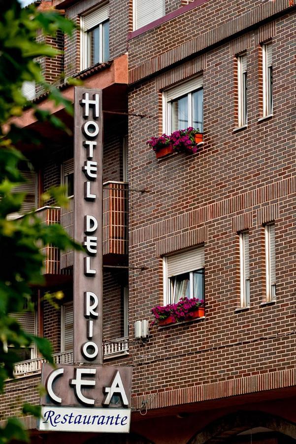 Hotel Rio Cea Puente Almuhey Exterior photo