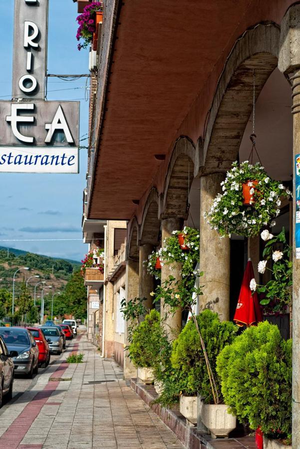 Hotel Rio Cea Puente Almuhey Exterior photo