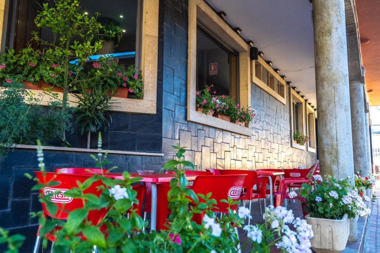Hotel Rio Cea Puente Almuhey Exterior photo