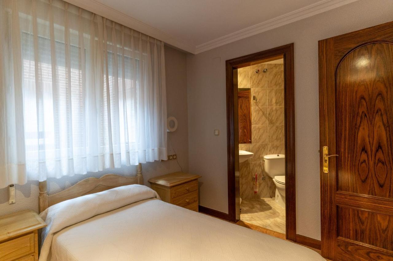 Hotel Rio Cea Puente Almuhey Exterior photo